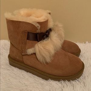 UGG Women’s Gita Boot
